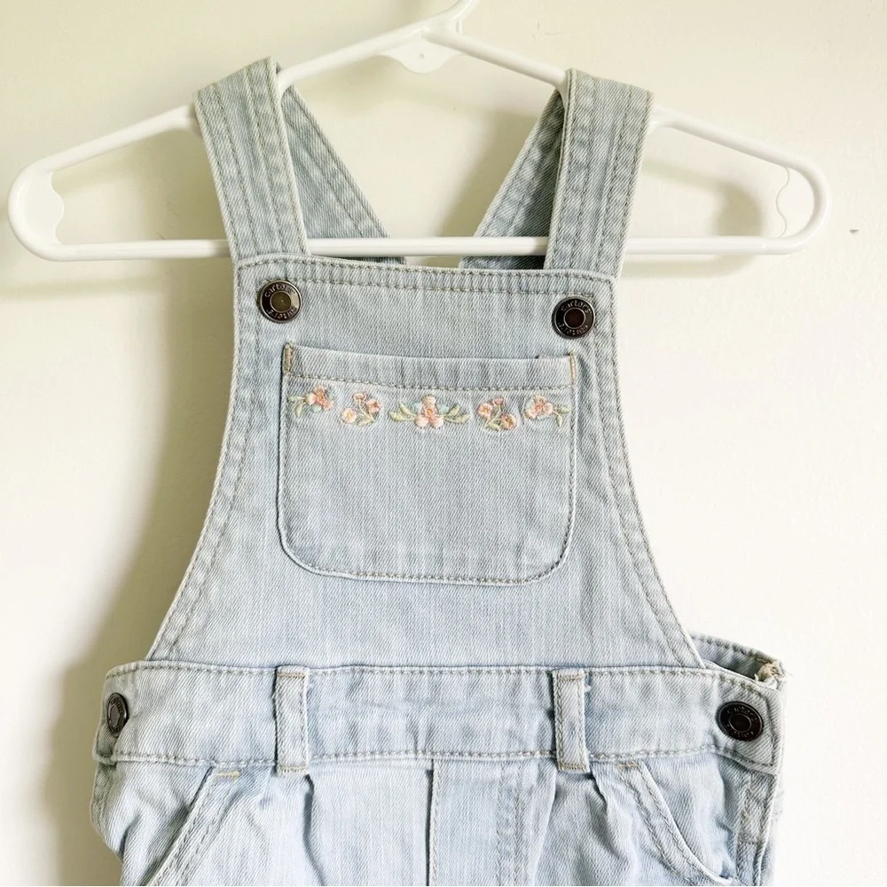 Carter’s Blue floral Embroidered Lightwash Denim overalls 12M